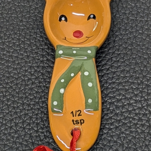 Santa & Friends Christmas Holiday Ceramic Measuring Spoons by Sleigh Bell Bistro - Picture 4 of 6